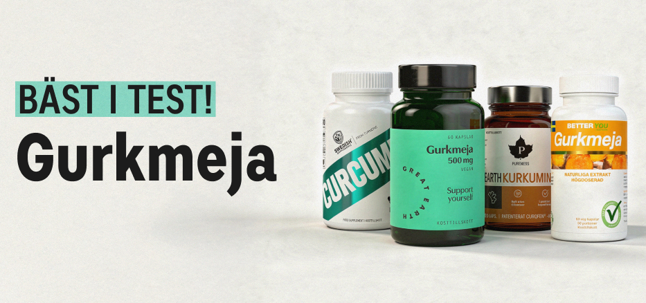 En reklambild med fyra olika förpackningar av gurkmeja i kapslar, presenterade mot en ljus bakgrund. Texten ”Bäst i test! Gurkmeja” lyfter fram ett jämförande test för 2026, och förpackningarna visar olika varumärken, vilket speglar variationen i utbudet av gurkmejatillskott.