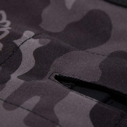 Gorilla Wear Kensington MMA Fightshorts Black & Grey Camo